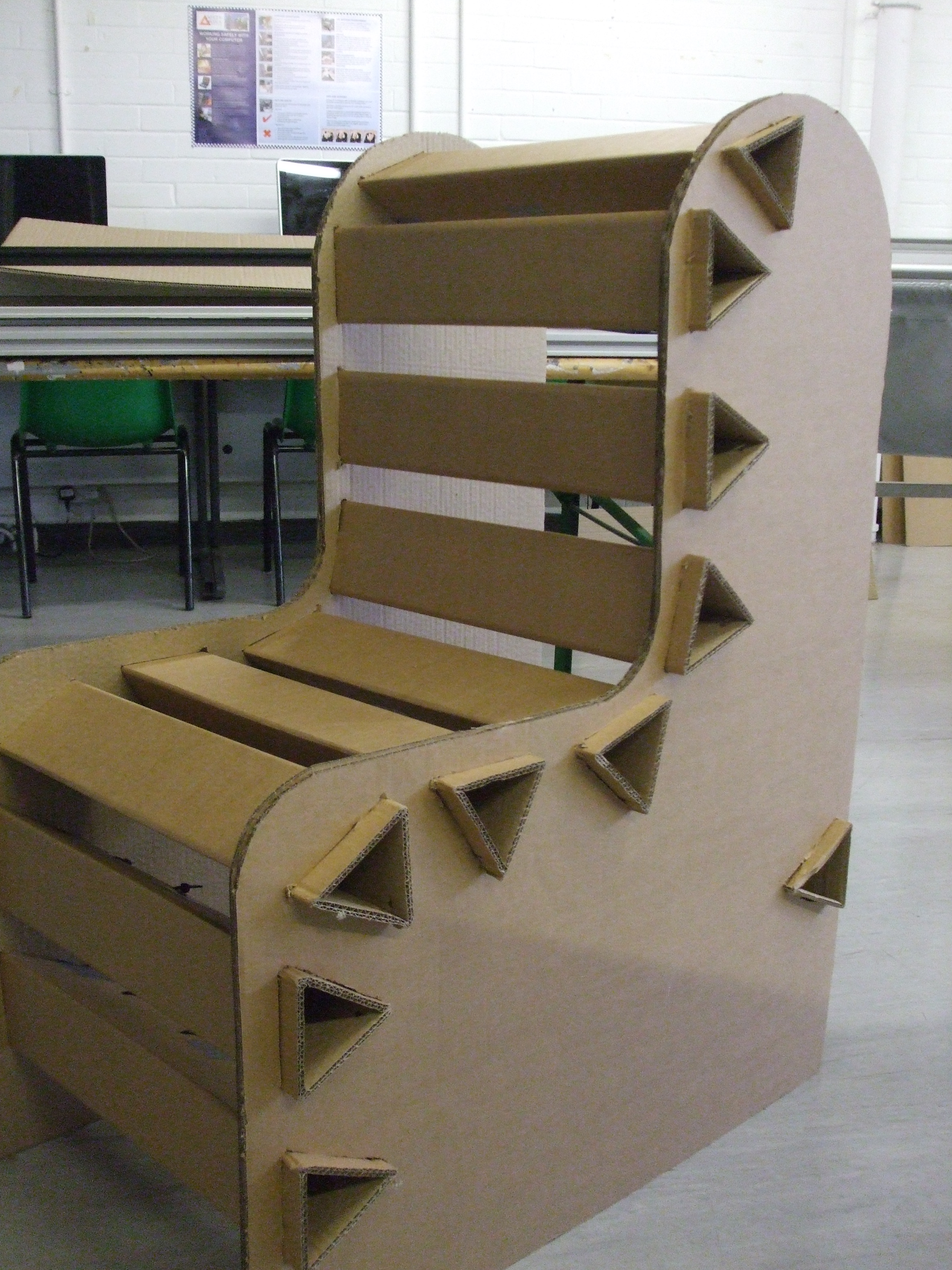 Cardboard Chair | zoemartinez3